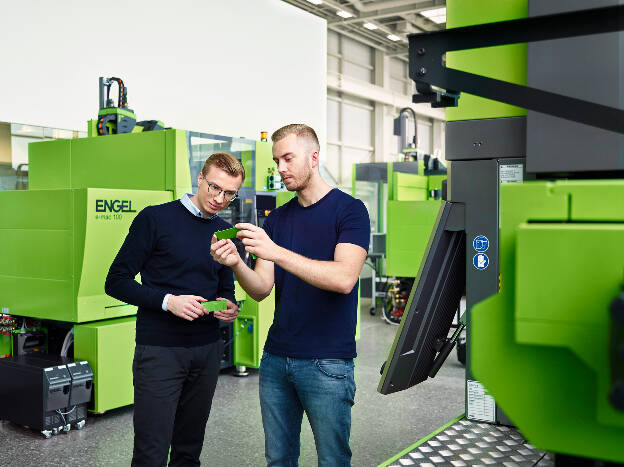 AW-Arbeitssituationen, Kundenvorführung, Industriefotografie Christian Vorhofer